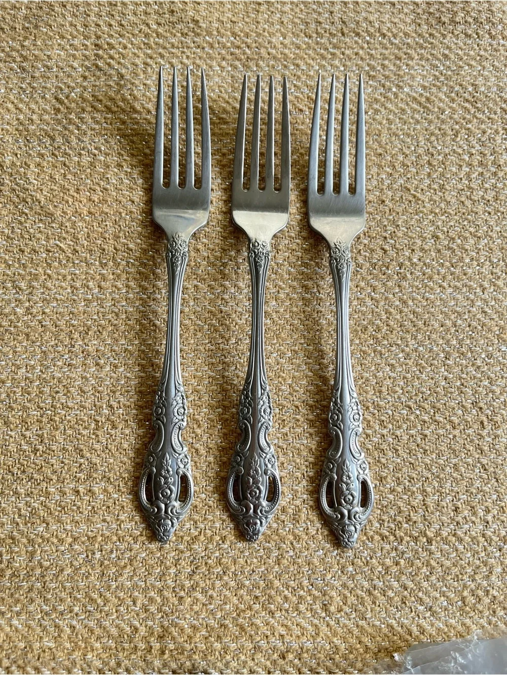 Renoir-Pembrooke (Stainless) by ONEIDA Salad Forks *bonus soup spoon
